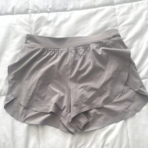 Lululemon Fast and Free High-Rise Classic Fit Split Short 3”